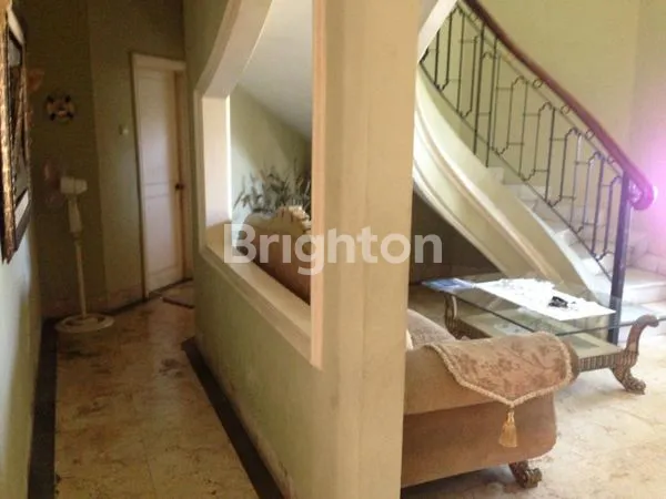 image RUMAH GIRI LOKA BSD (5)