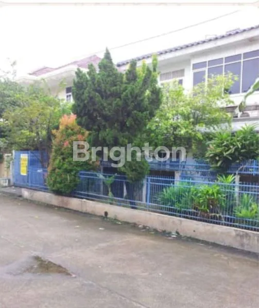 image RUMAH 2 LANTAI GREEN GARDEN HITUNG TANAH (5)