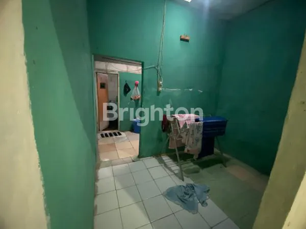 image RUMAH NYAMAN DI GANG TENANG RAWA BEBEK. COCOK UNTUK KELUARGA KECIL YANG MENCARI KETENANGAN. HARGA NEGO! #RUMAHDIJUAL #RAWABEBEK #RUMAHMURAH (4)