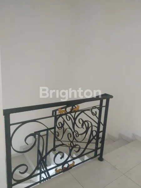image FOR SALE 100% RUMAH BARU 2 LANTAI SIAP HUNI (DARI BARU BELUM DITEMPATI) (8)