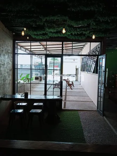 image TEMPAT USAHA KULINER CAFE/RESTO DAERAH CIPARAY (4)