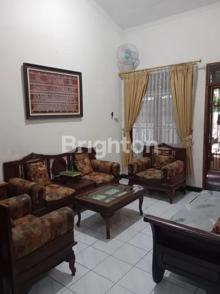 image DIJUAL RUMAH BAGUS & TERAWAT (2)