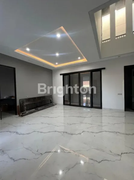 image 4M AN LEBAR 10 RUMAH BARU MODERN 2 LANTAI MANYAR, DEKAT UNTAG SURABAYA TIMUR (2)