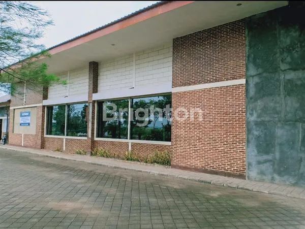 image RUMAH DAN TEMPAT USAHA DI PINGGIR JALAN BESAR BANGKALAN !! (5)