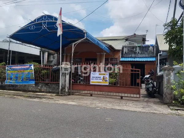 image RUMAH 2 LT LUAS SIAP HUNI TENGAH KOTA LOKASI STRATEGIS PONTIANAK KOTA (1)