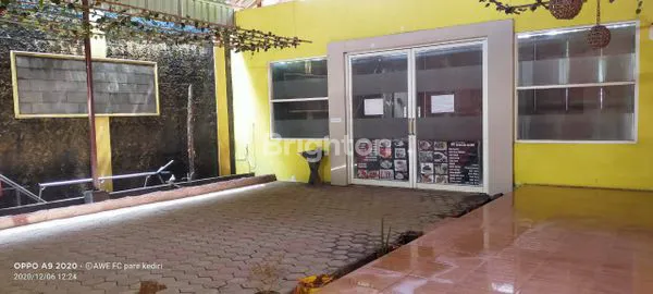 image RUMAH KONSEP JOGLO + 2 BANGUNAN DI PAGU, KEDIRI (2)