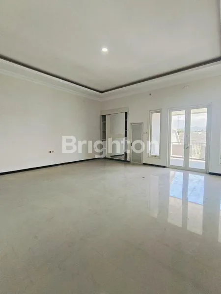 image RUMAH HUNIAN DI PERUMAHAN KEDIRI KOTA (5)