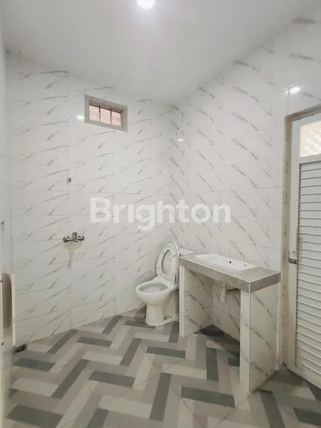 image RUMAH HUNIAN DI PERUMAHAN KEDIRI KOTA (7)