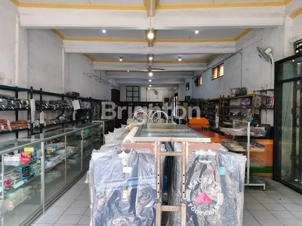 Gambar Property TOKO + RUMAH 2 LANTAI DI JALAN RAYA MOJOPAHIT DI MOJOKERTO LOKASI HOOK