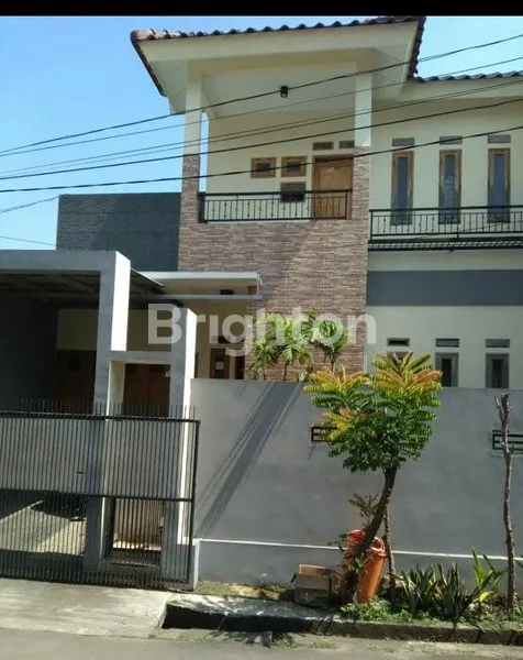 image RUMAH SIAP HUNI DALAM KOMPLEK DEPSOS JAKARTA SELATAN (1)