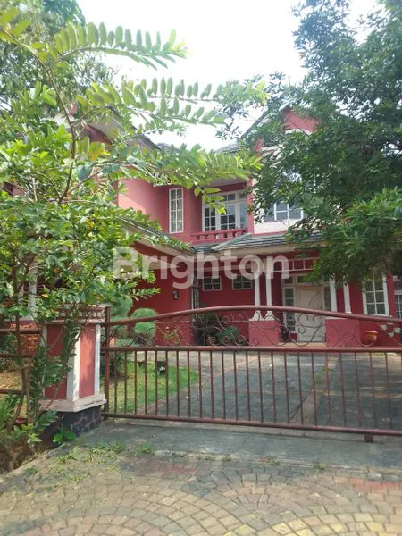 image RUMAH ASRI 2 LANTAI LUAS SIAP HUNI DI KOTA WISATA CIBUBUR (1)