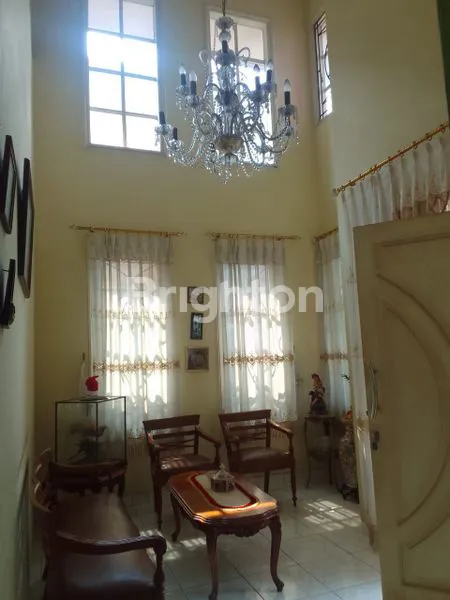 image RUMAH ASRI 2 LANTAI LUAS SIAP HUNI DI KOTA WISATA CIBUBUR (3)