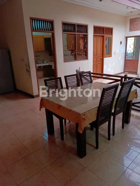 image RUMAH SIAP HUNI HITUNG TANAH DI LOKASI STRATEGIS PAMULANG (5)