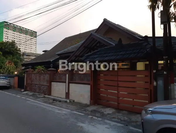 image RUMAH BARU RENOVASI MENTENG JAKARTA PUSAT (2)