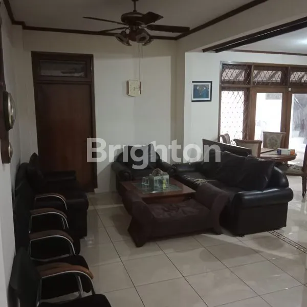 image RUMAH BARU RENOVASI MENTENG JAKARTA PUSAT (5)