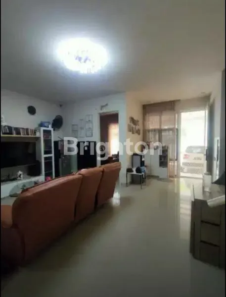 image GRIYA GALAXY 2 LANTAI SIAP HUNI FURNISH DEKAT JUANDA, MERR (7)