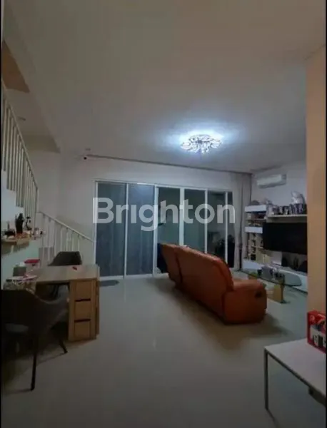 image GRIYA GALAXY 2 LANTAI SIAP HUNI FURNISH DEKAT JUANDA, MERR (8)