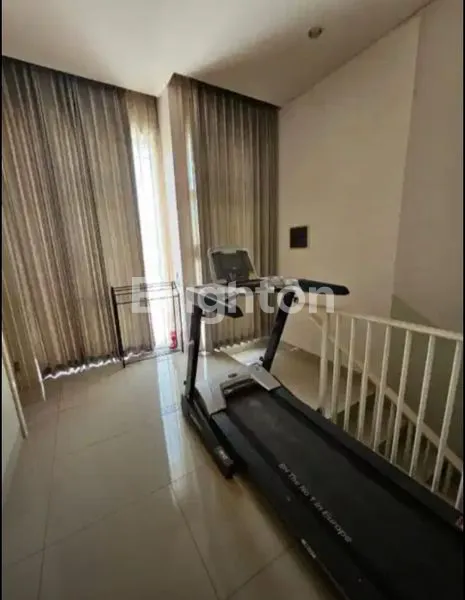 image GRIYA GALAXY 2 LANTAI SIAP HUNI FURNISH DEKAT JUANDA, MERR (4)