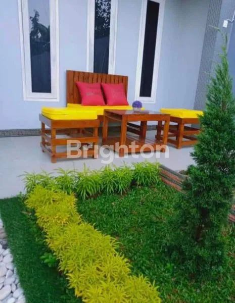 image RUMAH CANTIK MURAH FULL FURNISHED PLUS TEMPAT USAHA DI CISEENG (7)