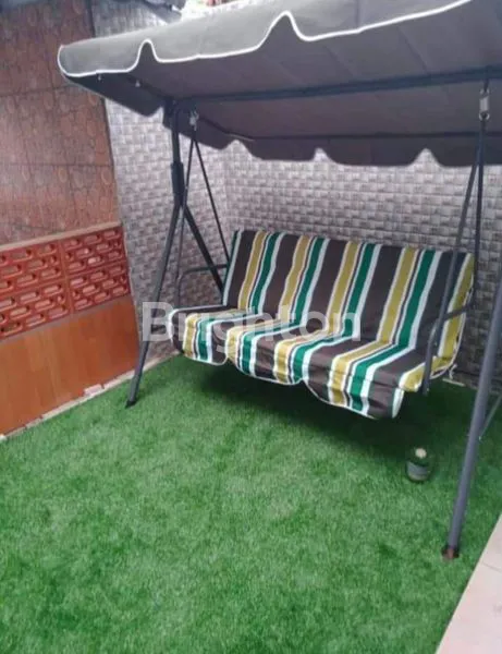 image RUMAH CANTIK MURAH FULL FURNISHED PLUS TEMPAT USAHA DI CISEENG (5)