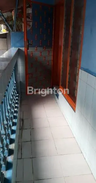 image RUMAH JELAMBAR  2 LANTAI FULL COR (3)