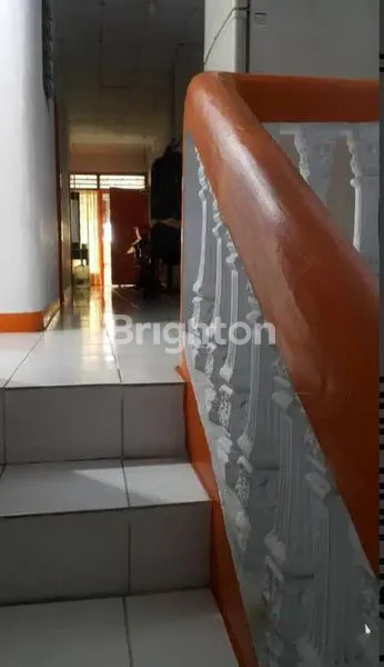 image RUMAH JELAMBAR  2 LANTAI FULL COR (4)