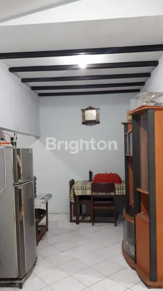 image RUMAH 2 LANTAI GRIYO MAPAN, ROW JALAN 2 MOBIL (6)