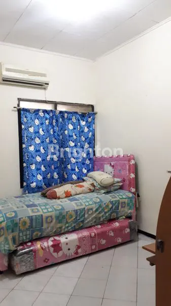 image RUMAH 2 LANTAI GRIYO MAPAN, ROW JALAN 2 MOBIL (4)