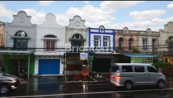 image RUKO 2 LANTAI RAYA TLOGOMAS MALANG (DEPAN SEKOLAH MAN) (1)