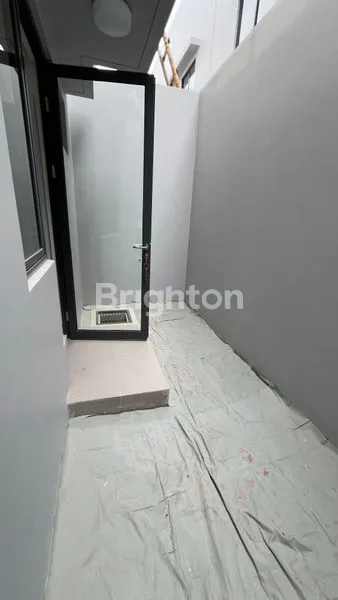 image RUKO 2 LANTAI SIAP PAKAI DI LOKASI YANG STRATEGIS (3)