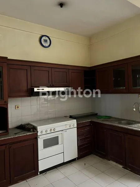 image RUMAH TENGAH KOTA SIDOARJO (2)