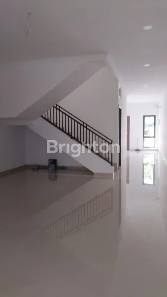 image RUMAH BARU PULOMAS, PULO GADUNG, JAKARTA TIMUR (3)