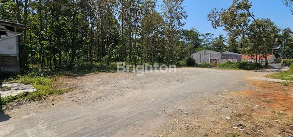 image TANAH STRATEGIS UNTUK INVESTASI, SIAP PAKAI DI TEPI JALAN TUNTANG (6)