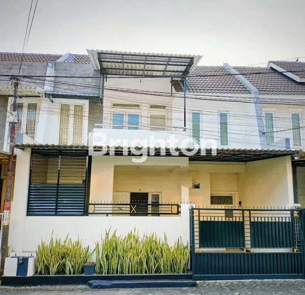 image RUMAH 2 LANTAI BERSIH SIAP HUNI SENTRAL RUNGKUT MEPET UPN MERR (7)