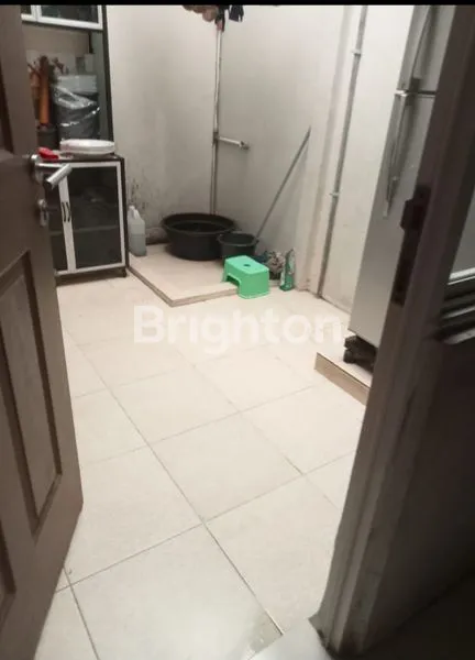 image RUMAH MINIMALIS CANTIK DI DEKAT MOLL (3)