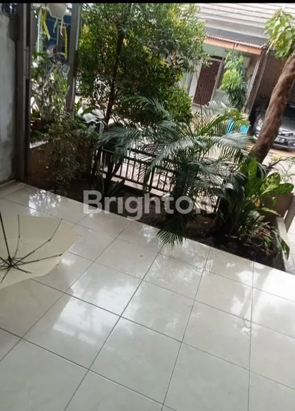 image RUMAH MINIMALIS CANTIK DI DEKAT MOLL (1)