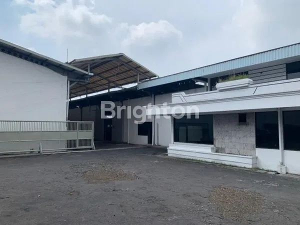 image GUDANG BERBEK INDUSTRI KONDISI SUPER (3)