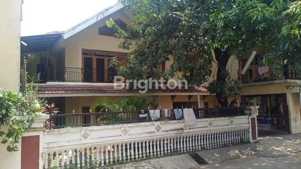 image RUMAH 2 LANTAI BERIKUT USAHA KOS2AN, STRATEGIS, DEKAT DENGAN PINTU TOLL BEKASI TIMUR (1)