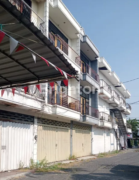 image RUKO 3 LANTAI DI JL YOS SUDARSO SIDOARJO (2)