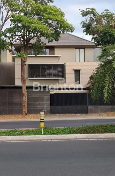 image RUMAH RAYA CITRALAND MAIN ROAD BISA UNTUK TEMPAT USAHA  (2)