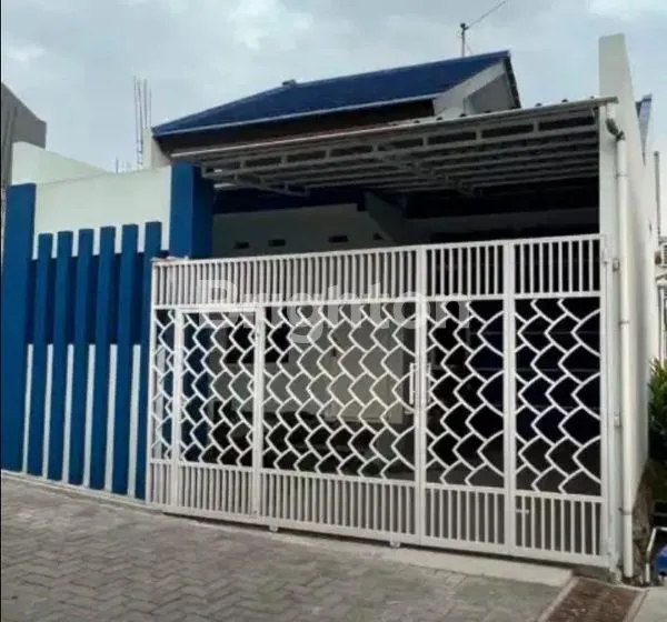 image RUMAH ONE GATE DI JEBRES (2)
