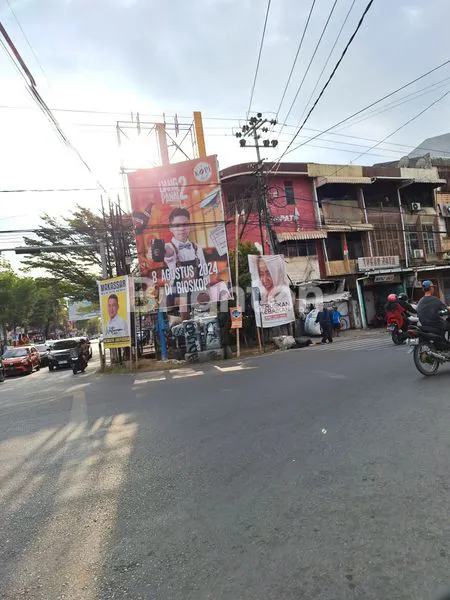 image RUKO SUDUT TENGAH KOTA JALAN UTAMA (2)