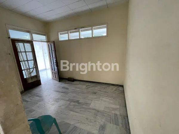 image RUMAH LUAS BEKAS KOS DI MOJOKLANGRU (4)