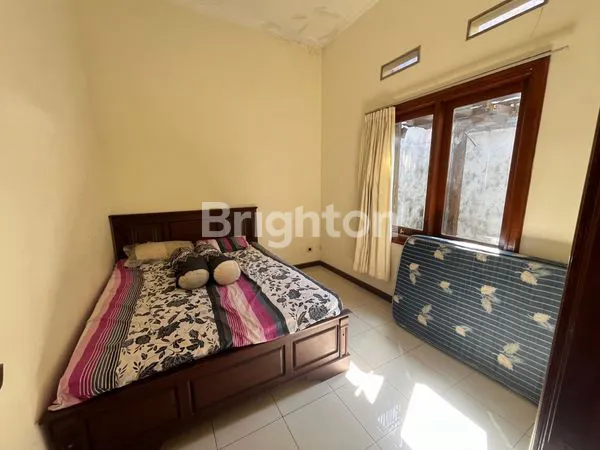 image RUMAH LUAS TERAWAT DEKAT KAMPUS BINUS-OMBE KOFFIE-DJATI LOUNGE AREA ARAYA MALANG (8)