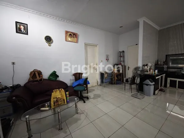 image RUMAH HALAMAN YANG LUAS HARGA NEGO SAMPAI DEAL TANAH BARU DEPOK (6)