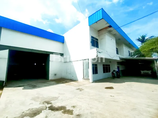 GUDANG SIAP PAKAI - MOH.TOHA