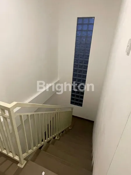 image COCOK UNTUK HOLIDAY, DEKAT DENGAN PANTAI PERERENAN (6)