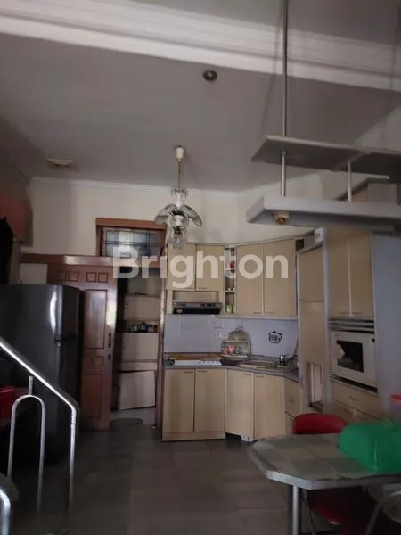 image JUAL RUMAH 2 LANTAI KELAPA GADING JAKARTA UTARA (5)