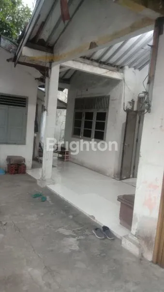 image RUMAH LAHAN LUAS DI TENGAH KOTA TANGERANG (5)