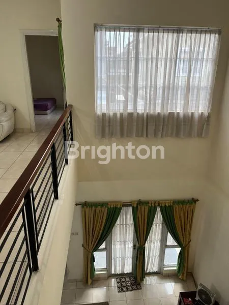image RUMAH MEWAH LUAS SEMI FURNISHED DI CLUSTER FAVORIT KOTA WISATA CIBUBUR, BOGOR (8)